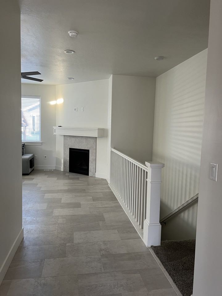 6454 Black Ridge Dr #1 - Photo 4 of 38