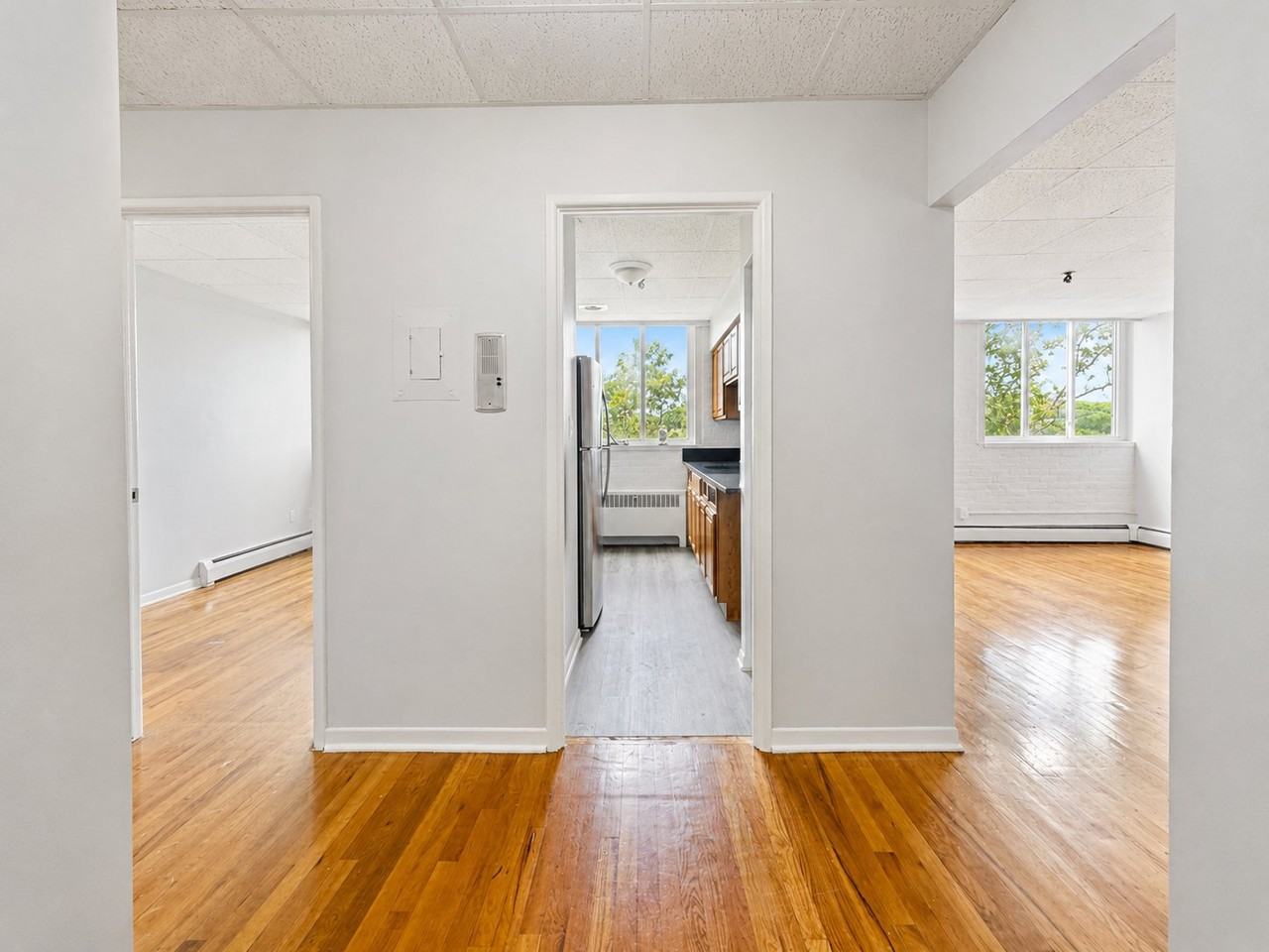 71 Catlin St #84 - Photo 4 of 17
