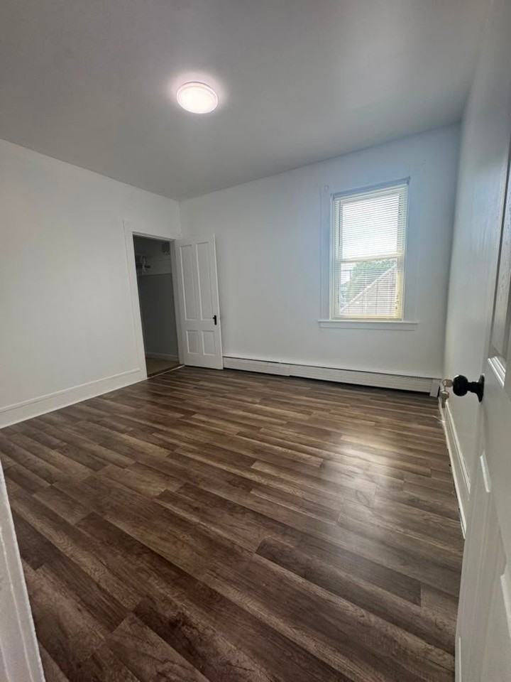 123 Francis Ave #2 - Photo 4 of 7