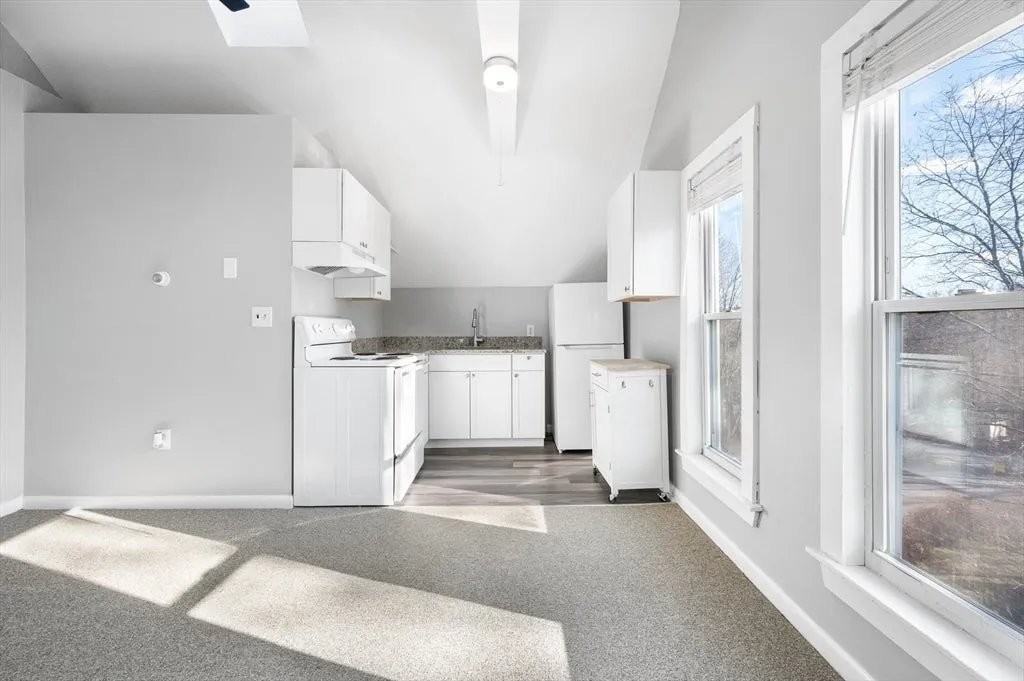 338 Summer St #10 - Photo 2 of 16