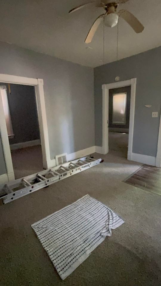 1319 W Aiken Ave - Photo 6 of 19