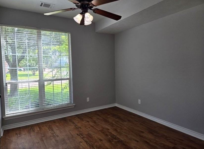 3724 Dove Hollow Ln - Photo 7 of 8
