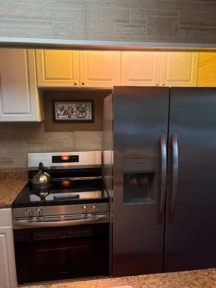 303 Gator Lake Ct - Photo 4 of 11