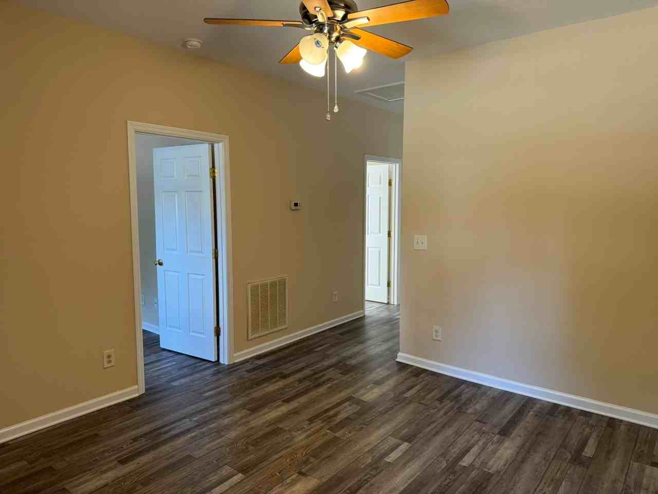 203 Goodloe St #A - Photo 5 of 12