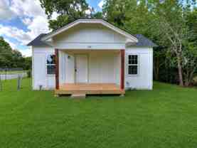601 Se 35th St - Photo 1 of 1