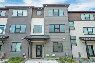 456 S Willow Leaf Rd - Photo 1 of 1