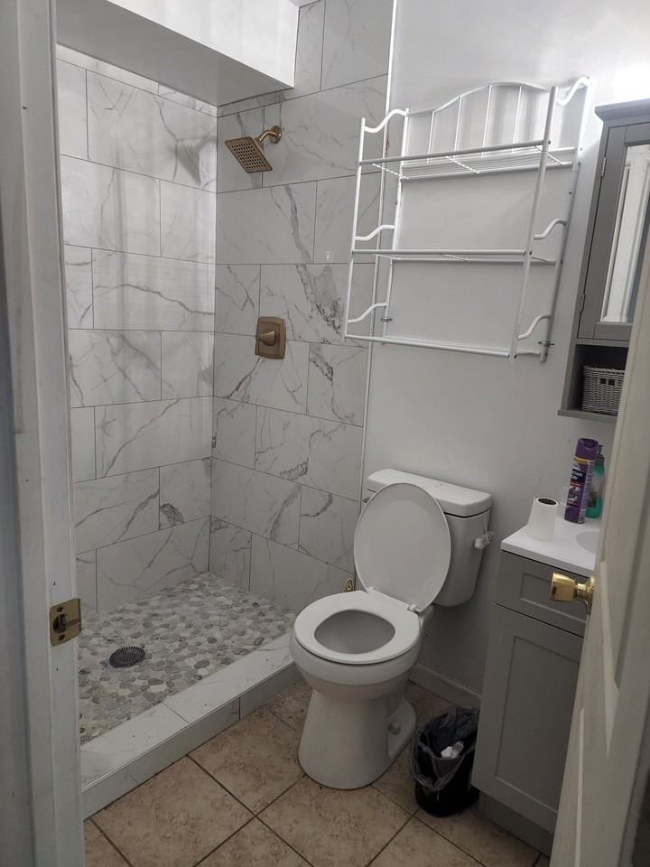 816 5th Ave Se - Photo 6 of 12