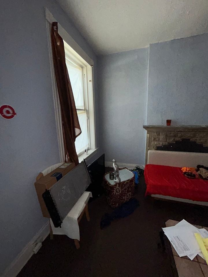 5051 Thrush Ave - Photo 5 of 20