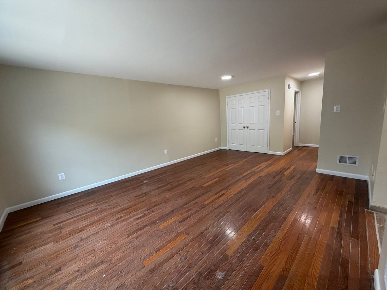 674 Saint Marys St #1 - Photo 3 of 9