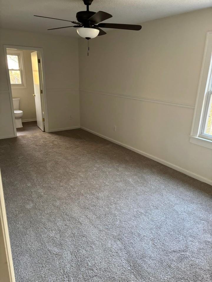 804 Carolyn Dr Se - Photo 6 of 7