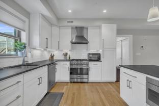 24 Rawson St #3 - Photo 1 of 1