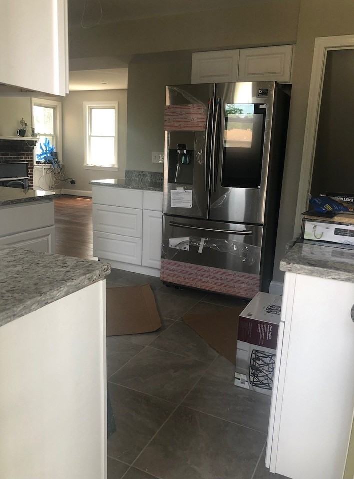1102 Parker Ave - Photo 5 of 17