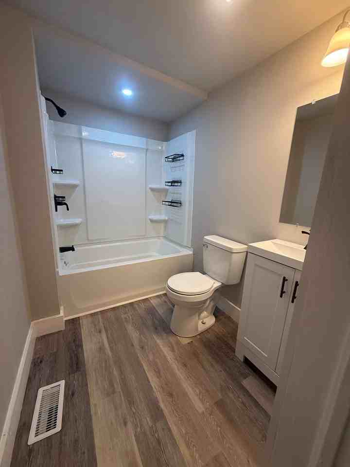 330 N Depot St - Photo 6 of 8