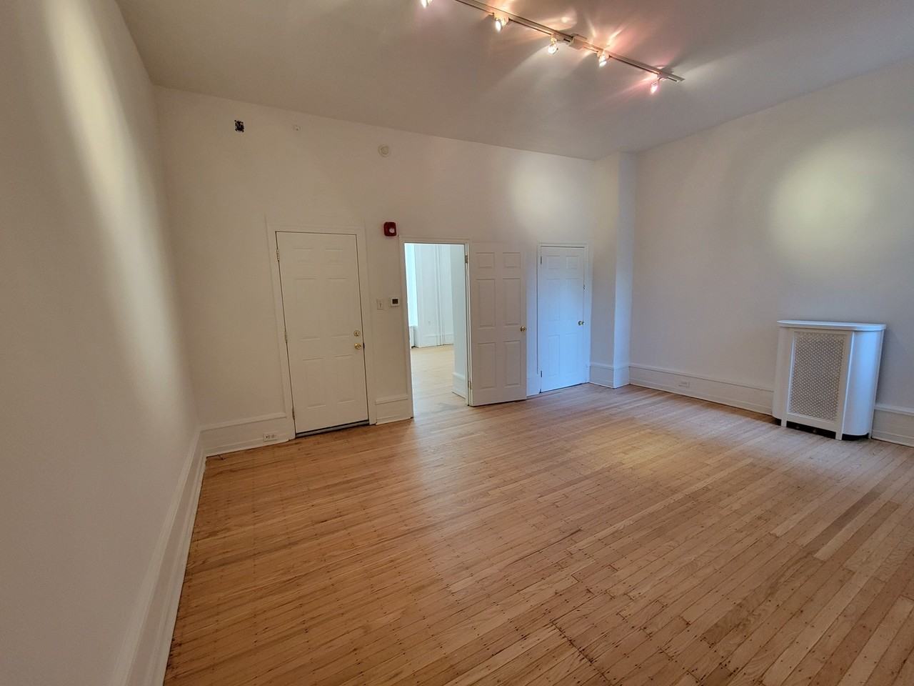 1305 Federal St #1 - Photo 5 of 11