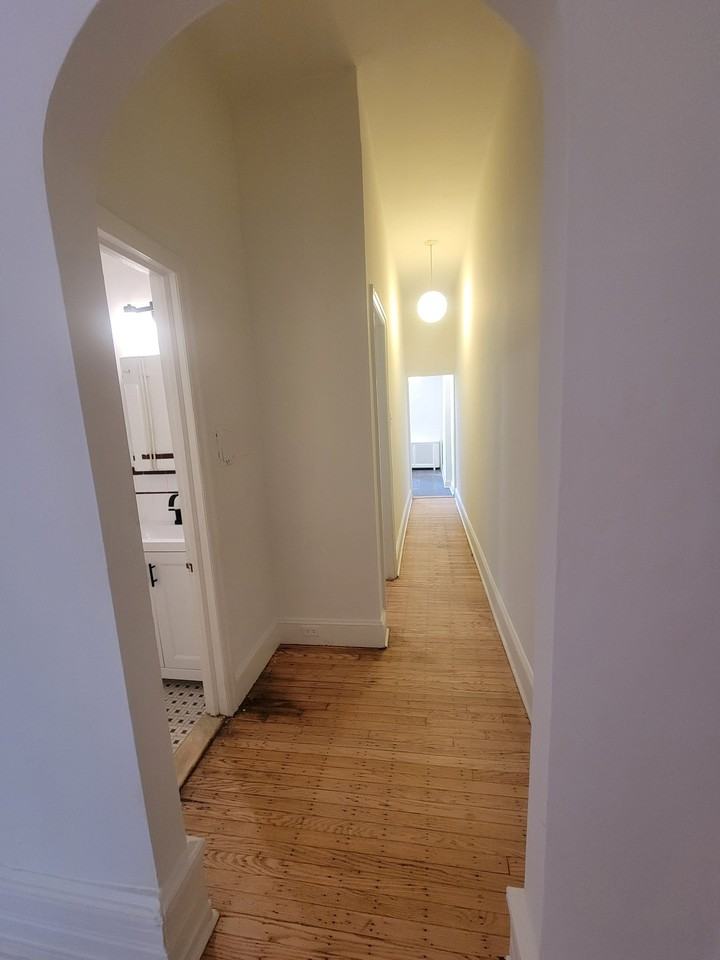 1305 Federal St #1 - Photo 7 of 11