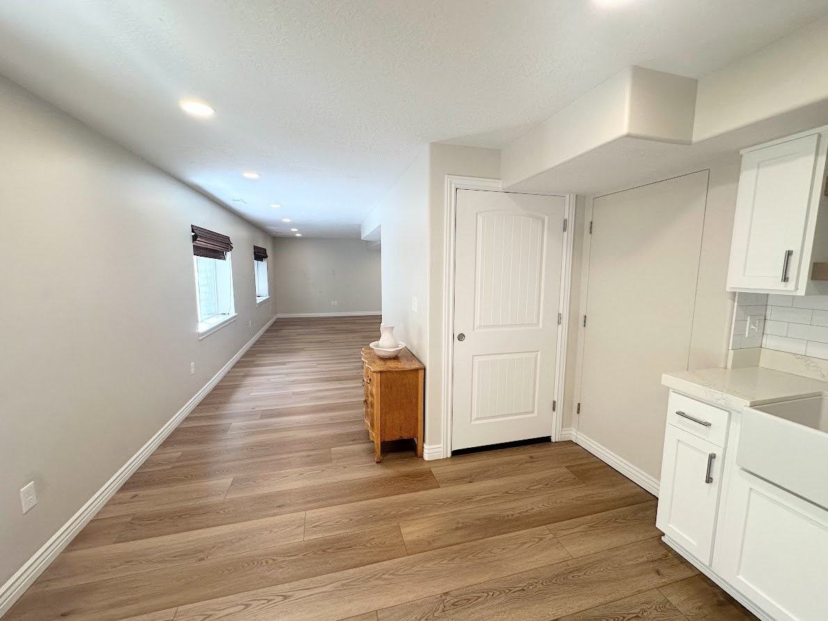 10218 N Bayhill Dr #BS - Photo 4 of 22