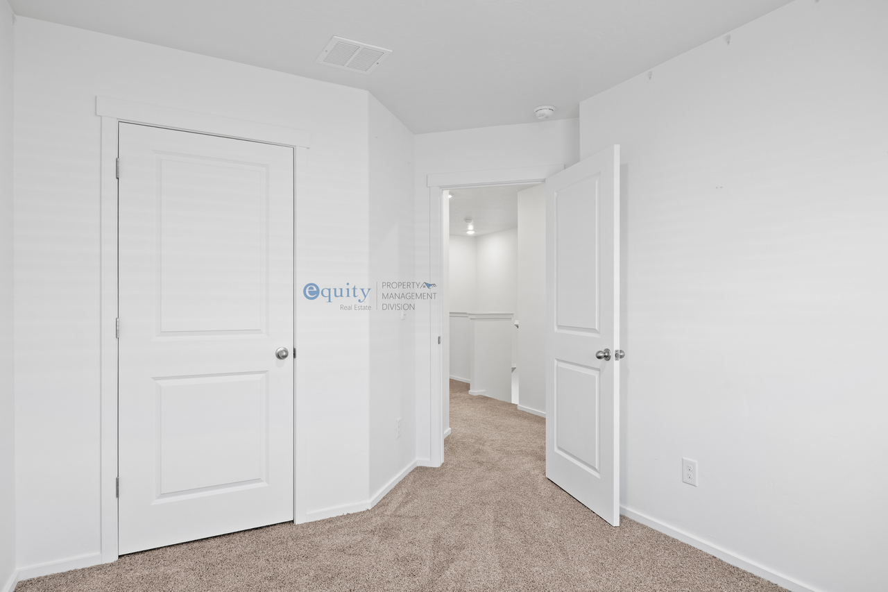 8710 W Cordero Dr #1 - Photo 6 of 10