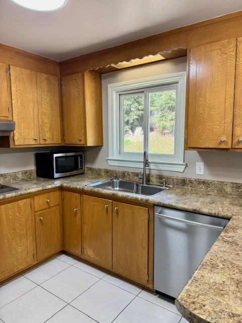 5117 Myrtle Dr #1 - Photo 3 of 24