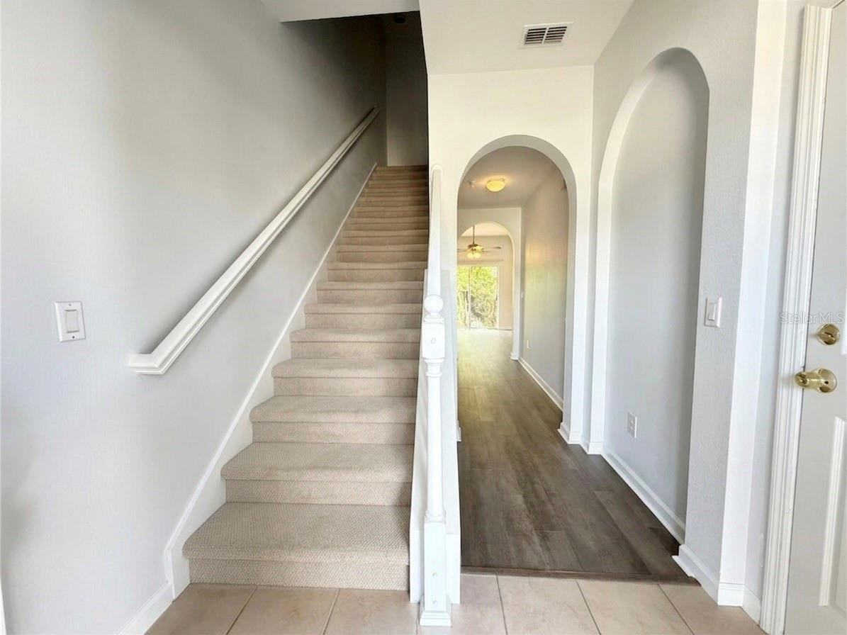 823 Pine Pointe Ln #1 - Photo 3 of 17