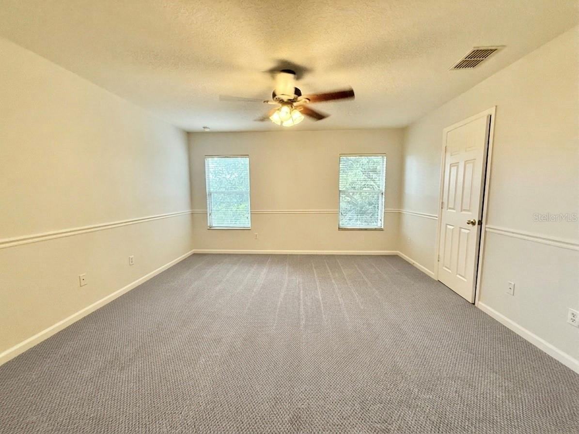 823 Pine Pointe Ln #1 - Photo 5 of 17