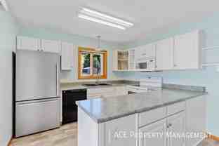 3738 Park Dr - Photo 1 of 1