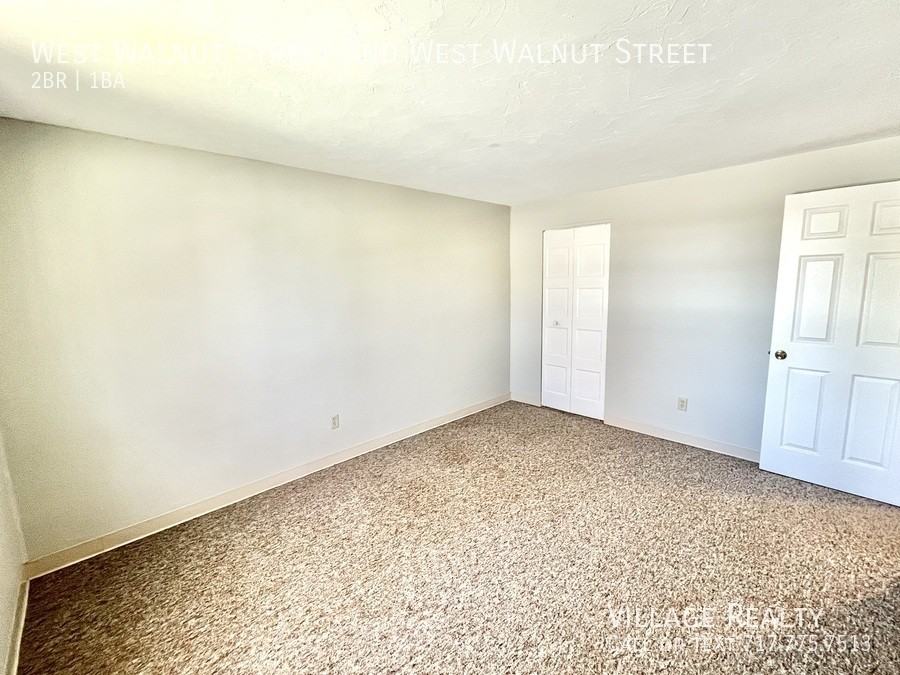West Walnut Street & & West Walnut Street #214 - Photo 7 of 50