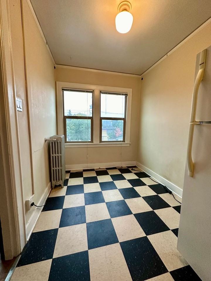 1505 NW 60th St. - Photo 3 of 9