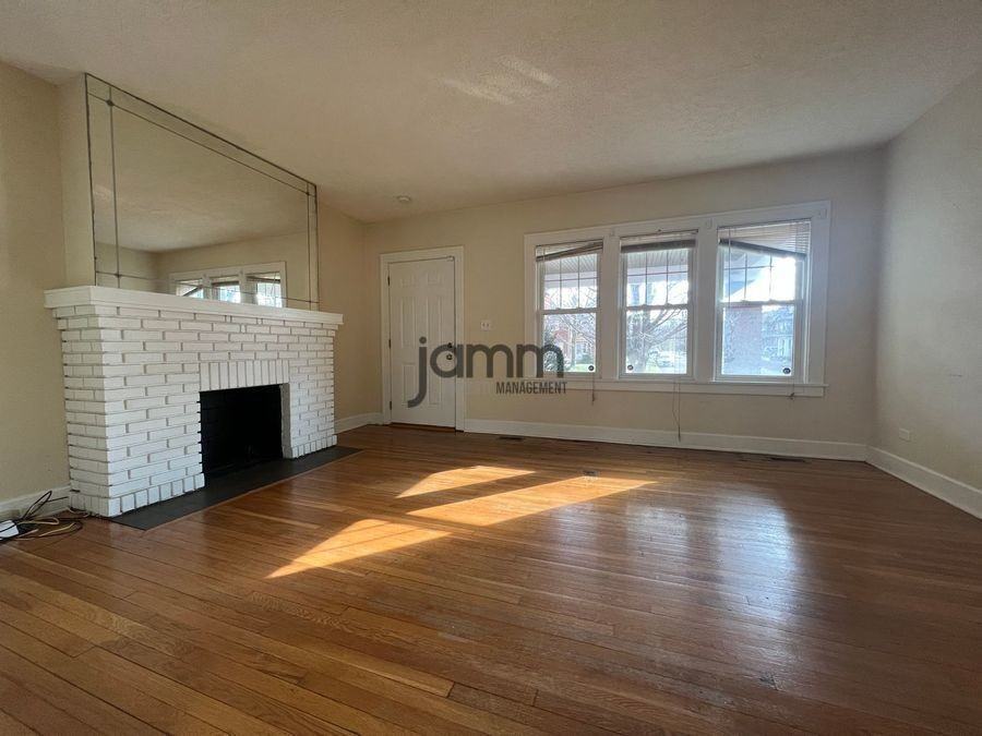 13103 Cedar Rd - Photo 5 of 24