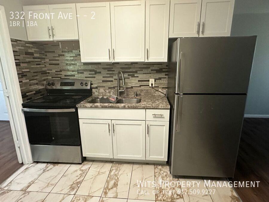 332 Front Ave #2 - Photo 2 of 12