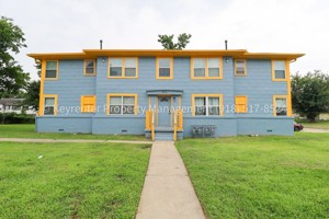 featured image of 3010 E Independence St