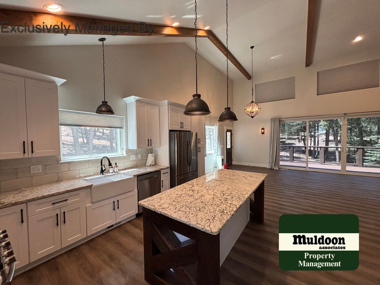 294 Southpark Rd - Photo 4 of 21