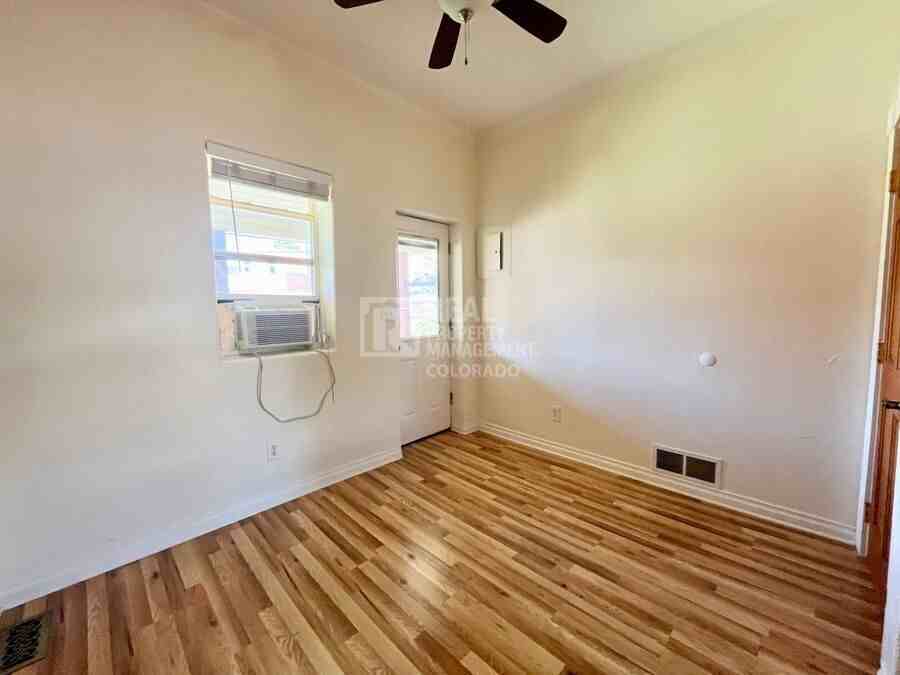 3127 N Downing St - Photo 7 of 14