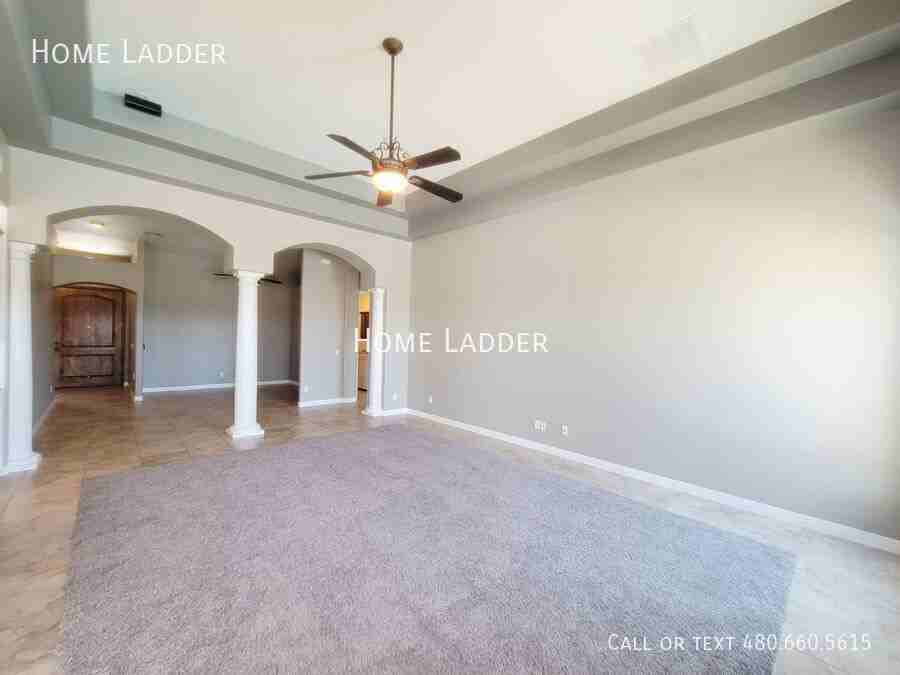 9030 S 10th Dr - Photo 4 of 31