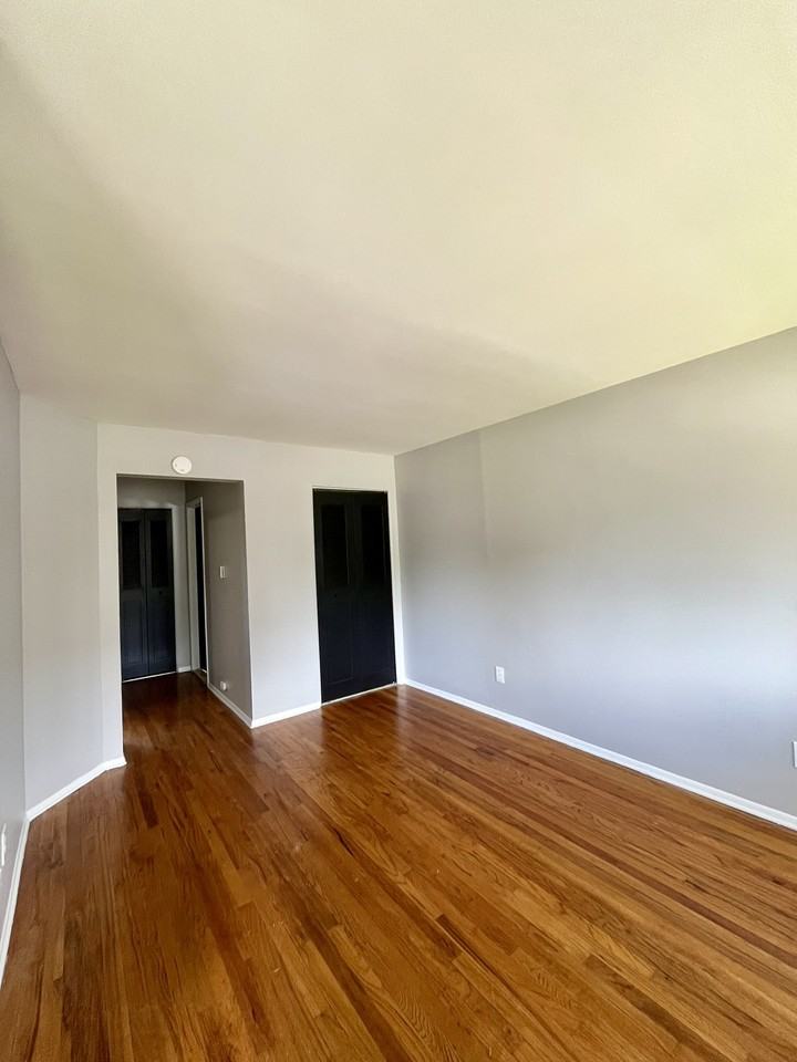 580 Harrison Blvd #61 - Photo 2 of 8