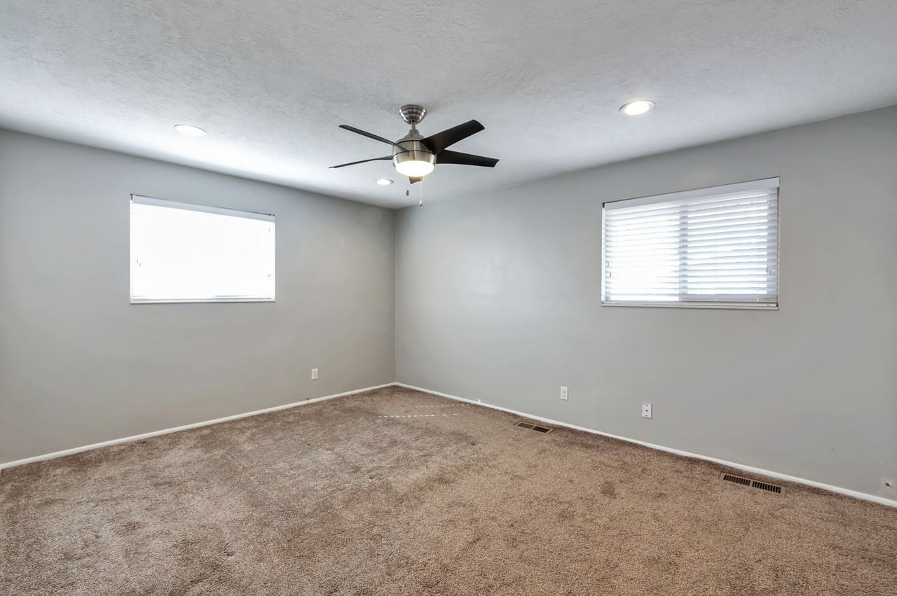 Simmons Duplex - Photo 7 of 16