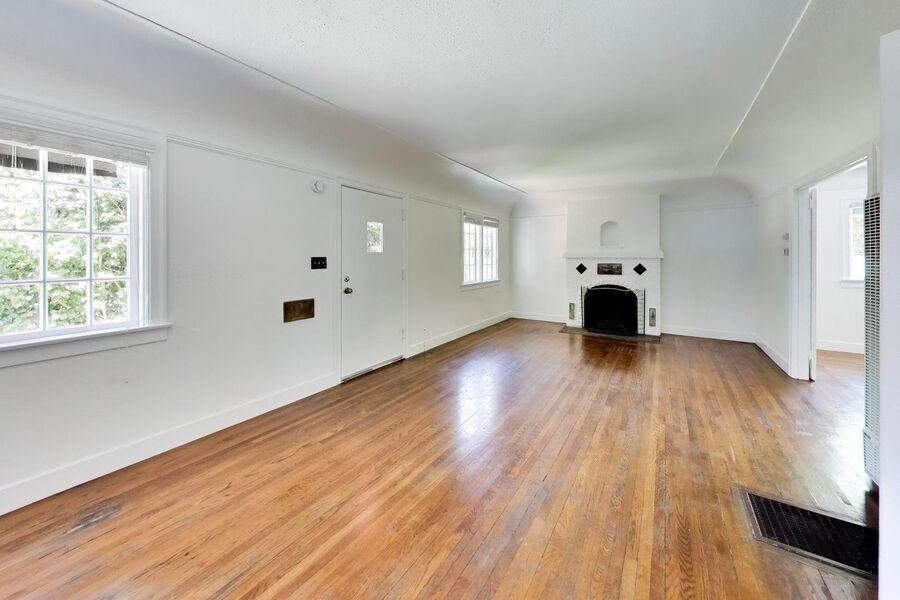 857 Partridge Ave #01 - Photo 6 of 25