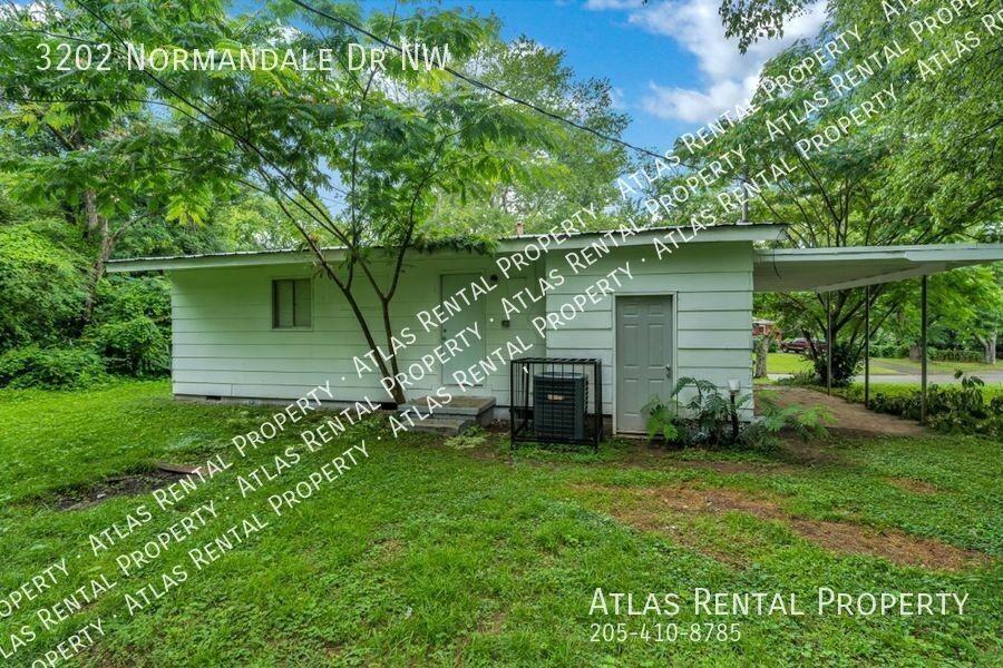 3202 Normandale Dr Nw - Photo 4 of 21
