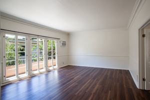featured image of 1250 N Flores St