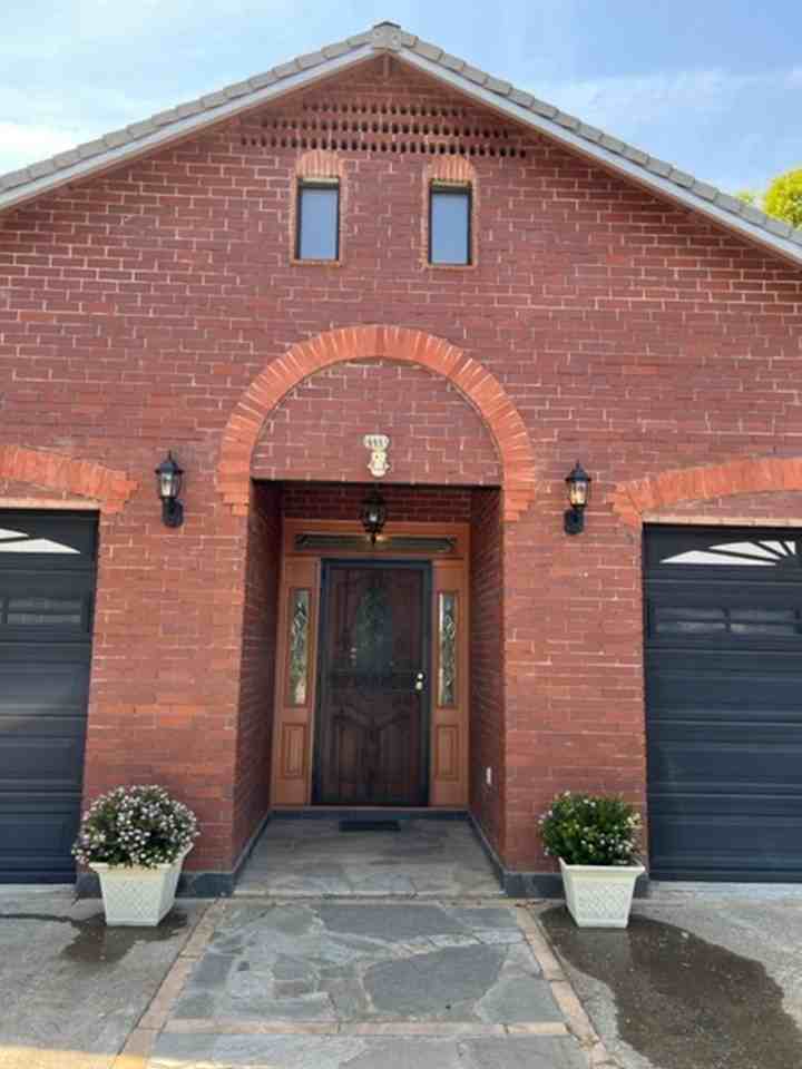 3515 California Ave - Photo 2 of 49