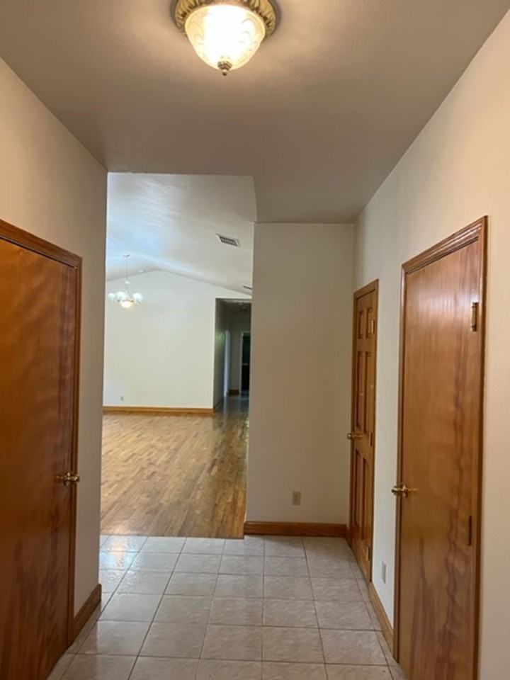 3515 California Ave - Photo 6 of 49
