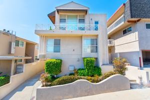 featured image of 657 3rd St