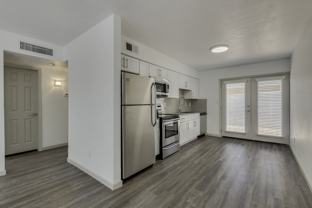 8635 E Coronado Rd - Photo 1 of 1
