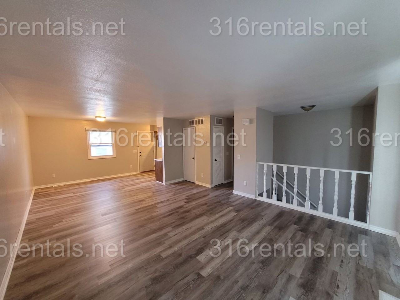 2135 S Silver St - Photo 4 of 9