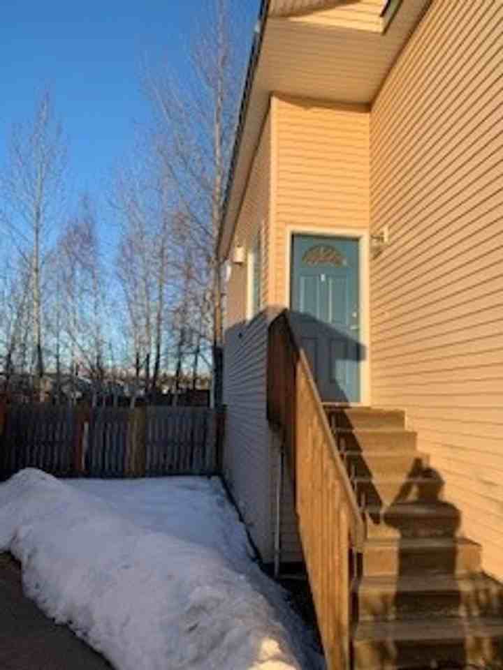 6133 Spruce Meadows Loop - Photo 2 of 13
