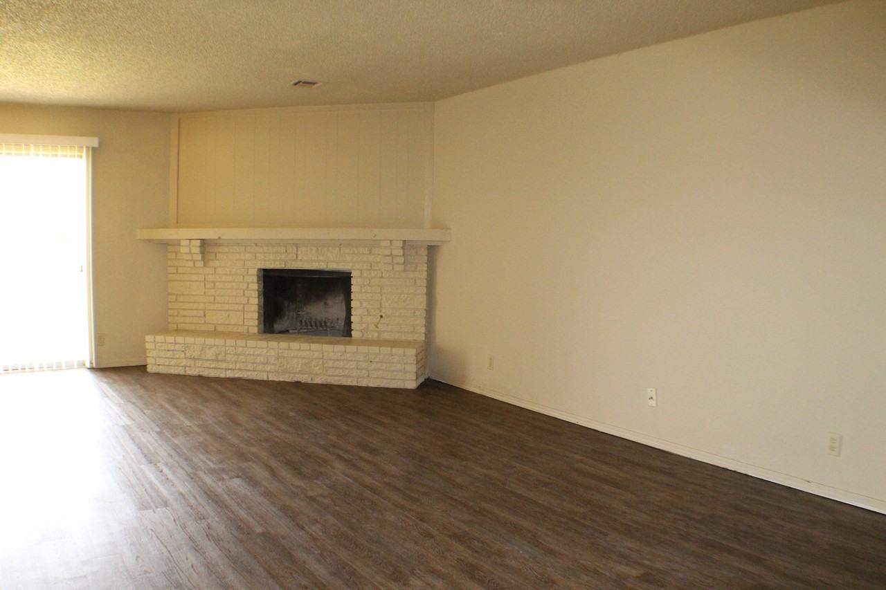 1312 W Pittsburg St - Photo 7 of 19