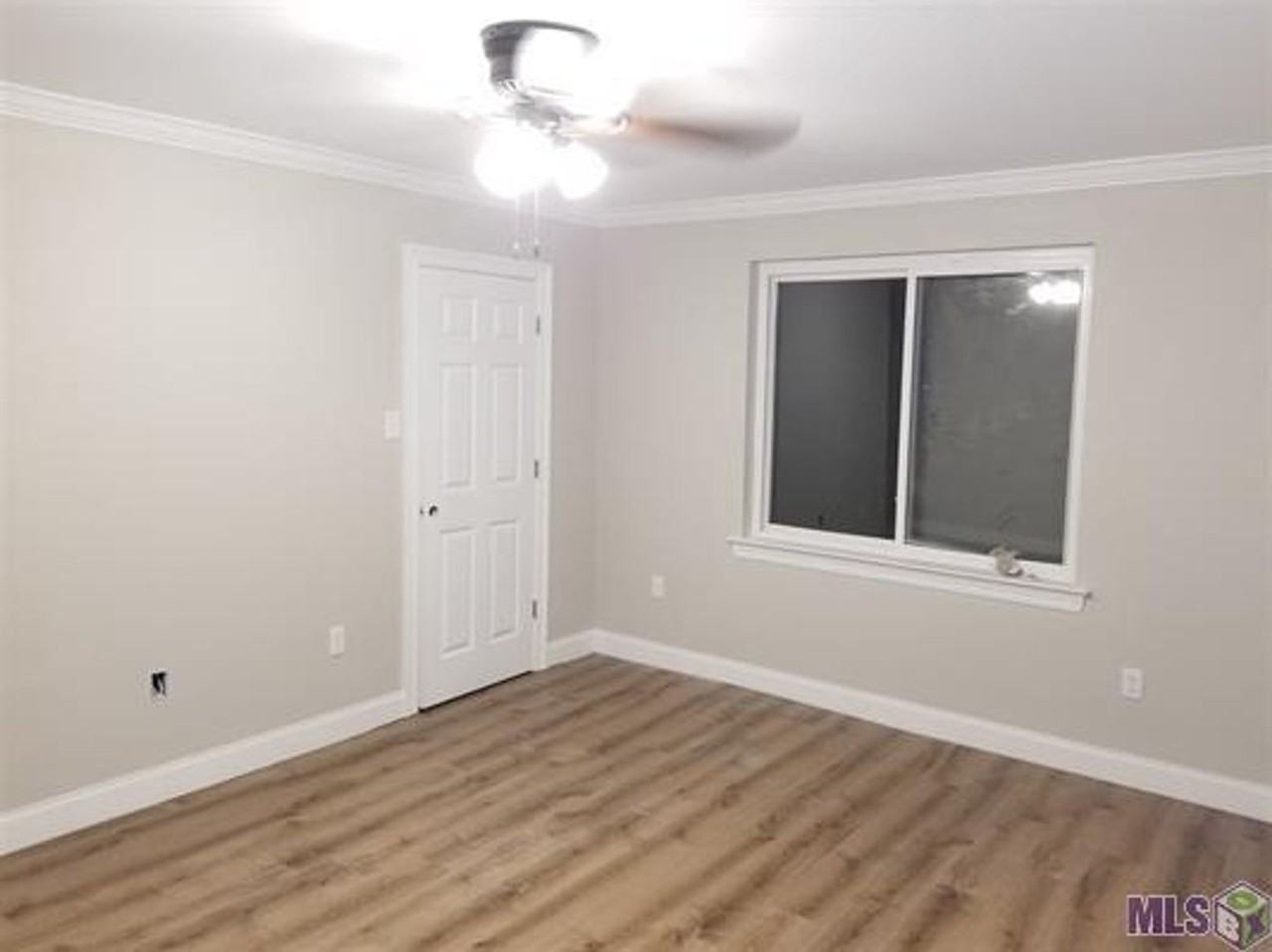 3715 Winbourne Ave - Photo 5 of 31