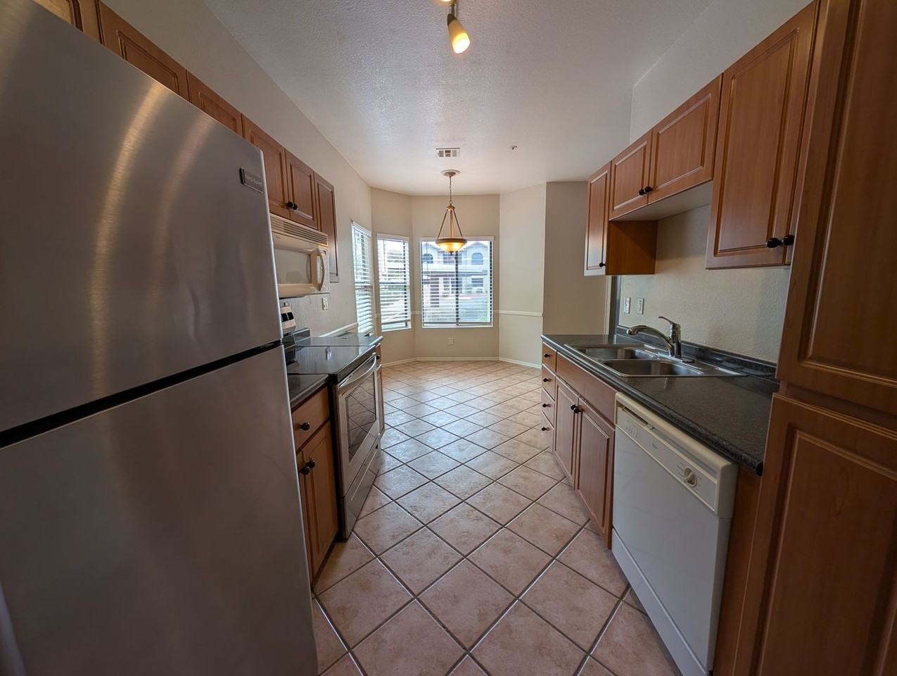 9600 N 96th St #124 - Photo 6 of 15