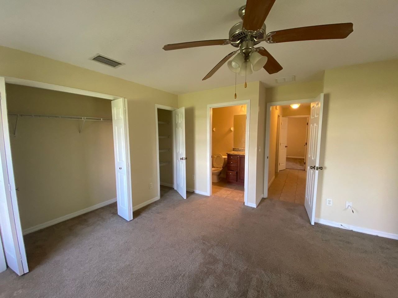 3525A Sw 157th Loop - Photo 4 of 9