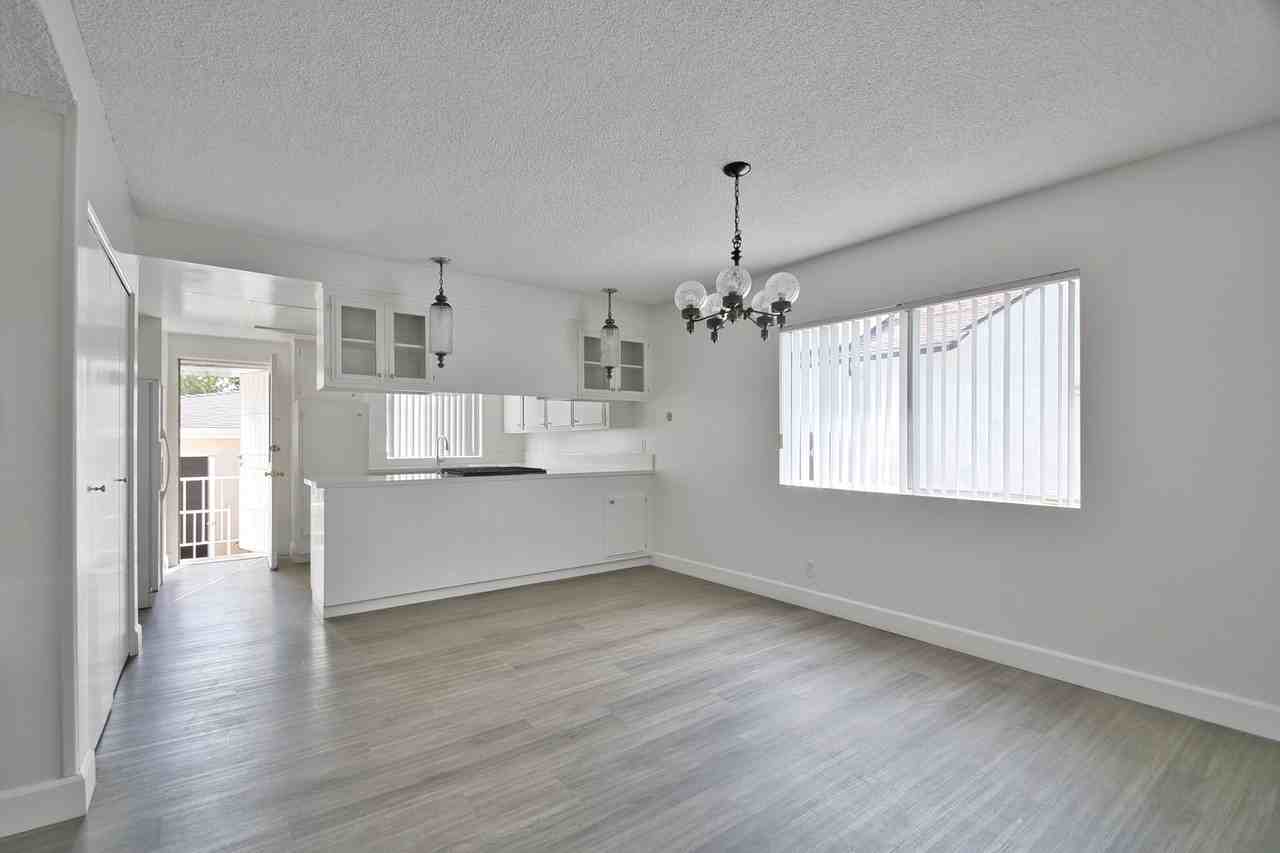 7817 Emerson Ave - Photo 5 of 18