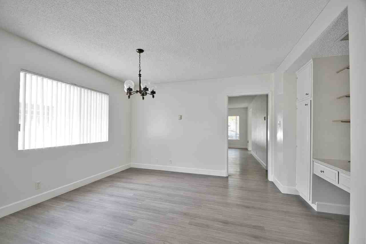 7817 Emerson Ave - Photo 6 of 18